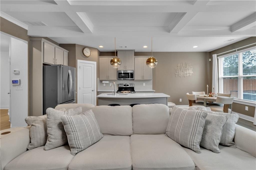 7689 Baron Road - Photo 8