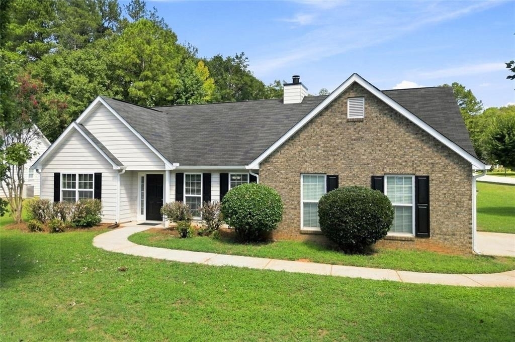 465 Camella Circle - Photo 1