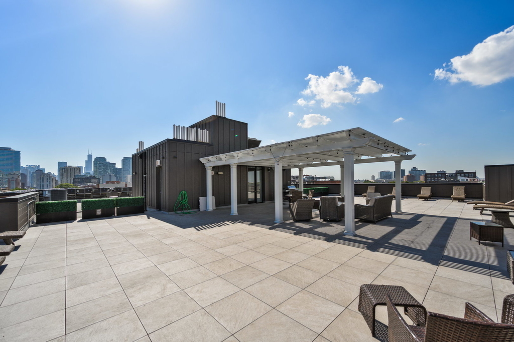 159 W North Avenue - Photo 19
