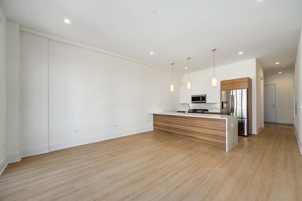 159 W North Avenue - Photo 5