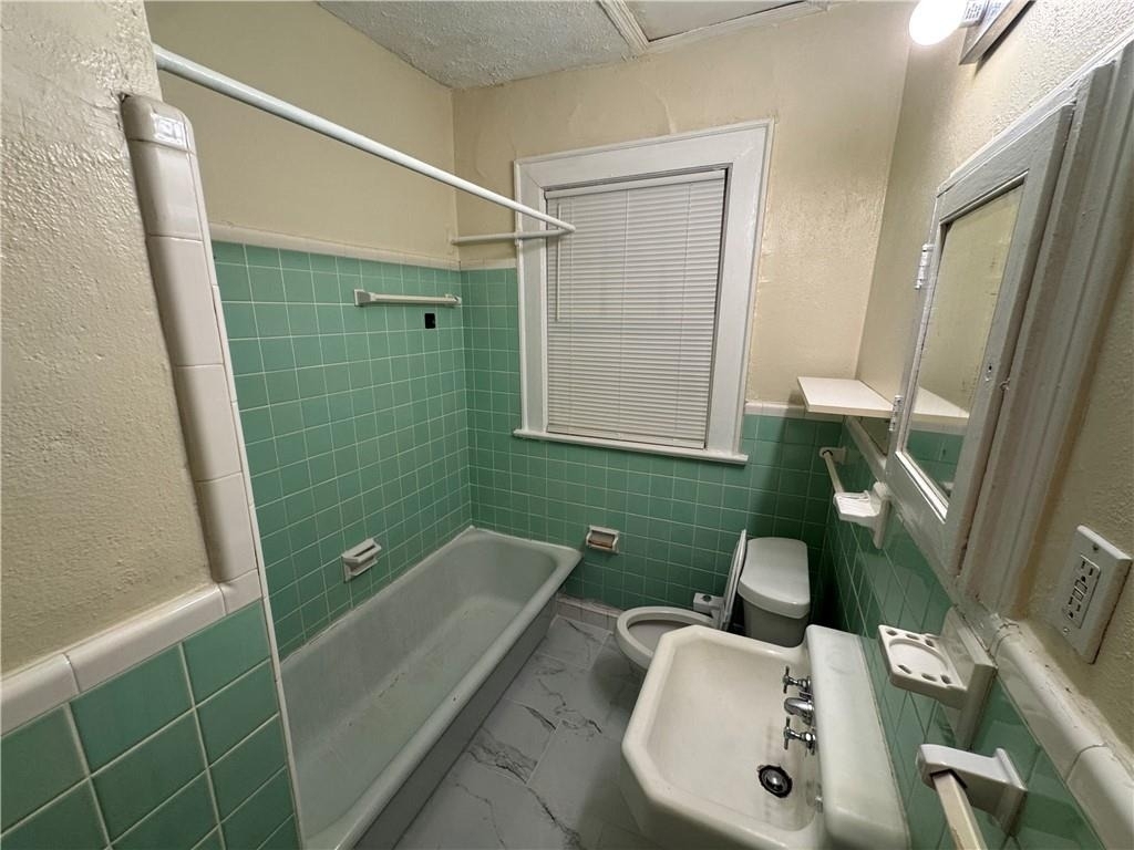 1292 Oxford Road Ne - Photo 11