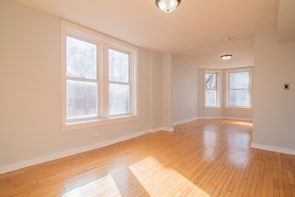 1141 S Francisco Avenue - Photo 3