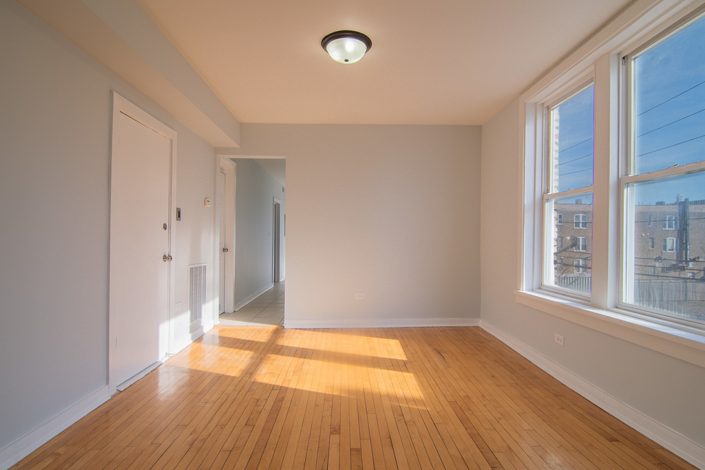 1141 S Francisco Avenue - Photo 5