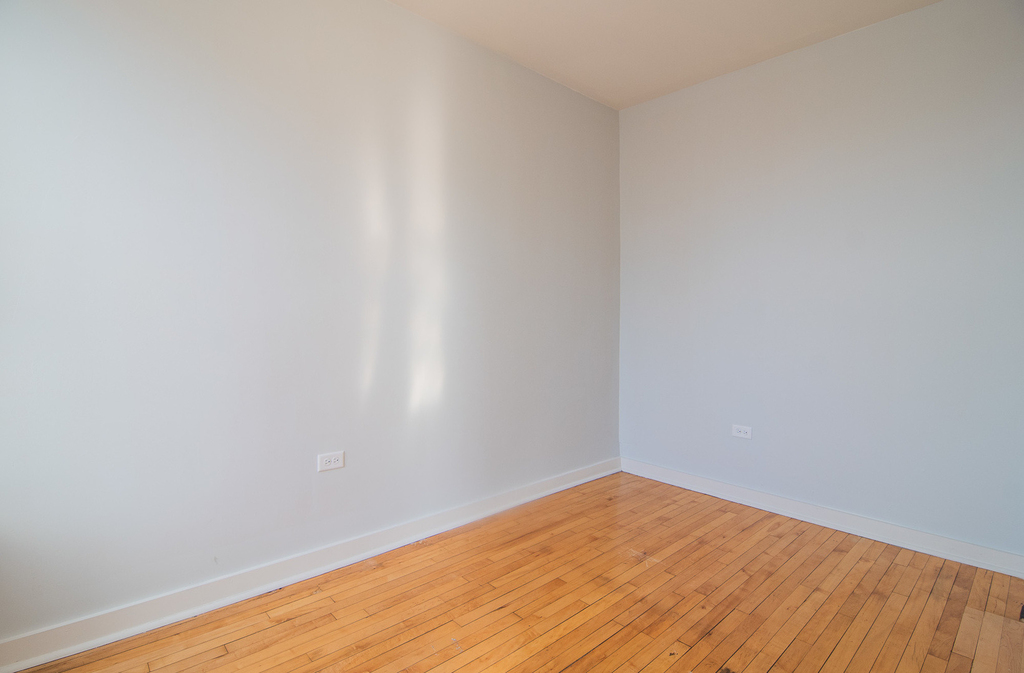 1141 S Francisco Avenue - Photo 12