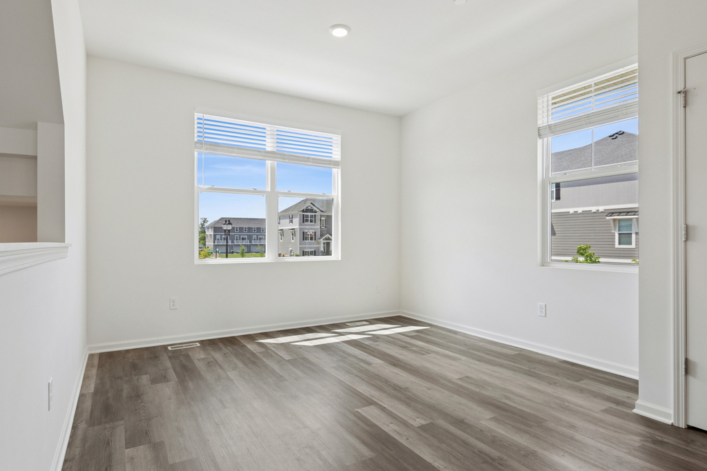 2111 Yellowstone Boulevard - Photo 7