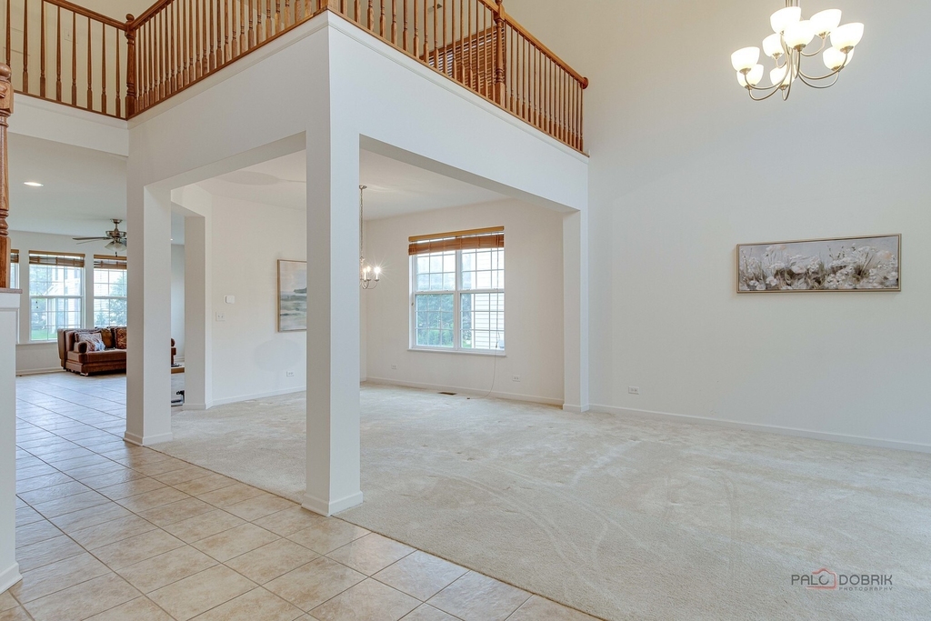 2030 Padua Drive - Photo 3