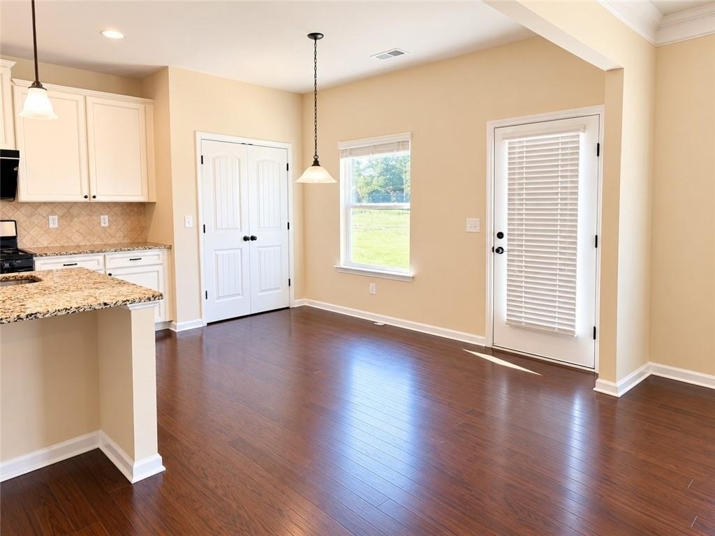 1718 Hanover West Court - Photo 13