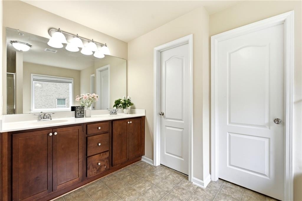 2196 Kingswood Drive - Photo 27
