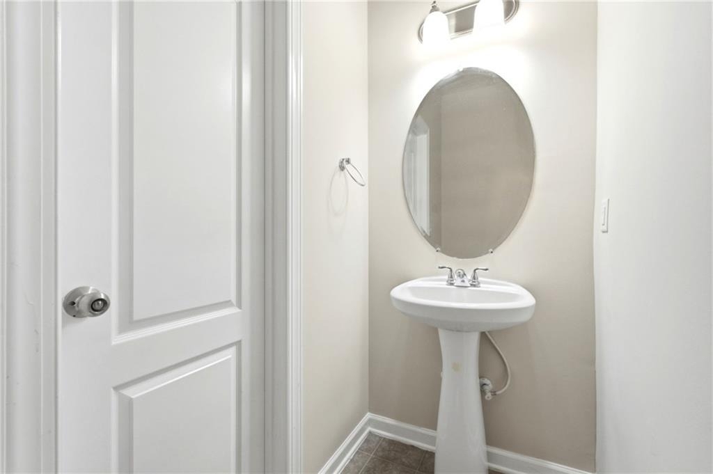 2196 Kingswood Drive - Photo 17