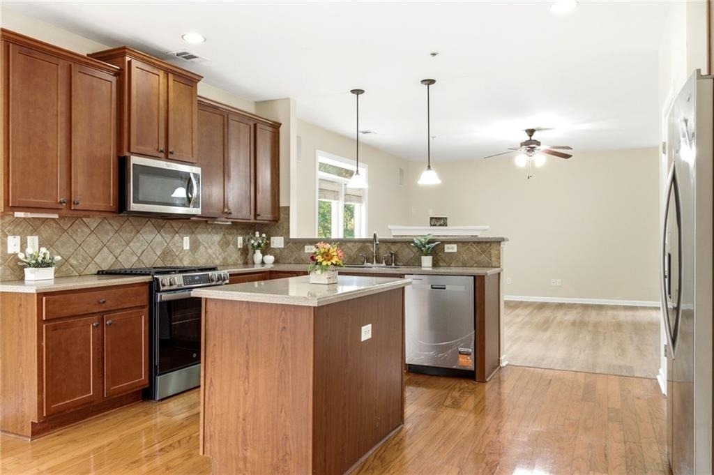 2196 Kingswood Drive - Photo 14
