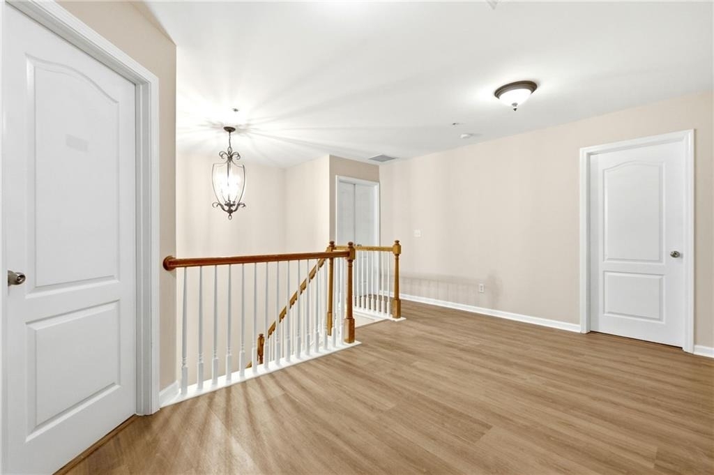 2196 Kingswood Drive - Photo 18