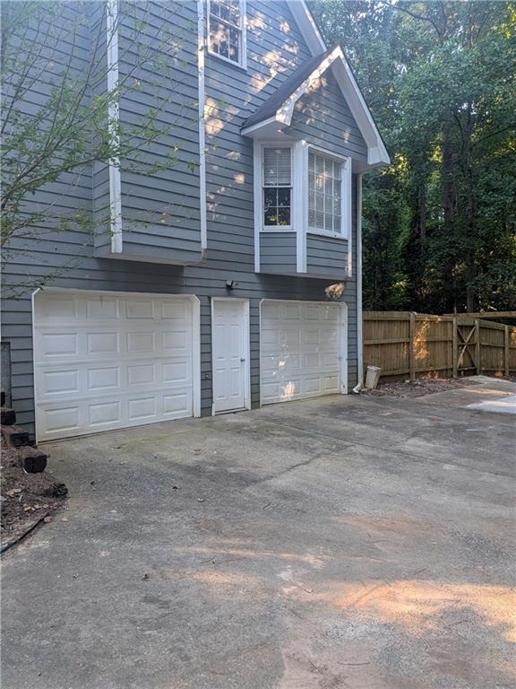 205 Shefield Place - Photo 1
