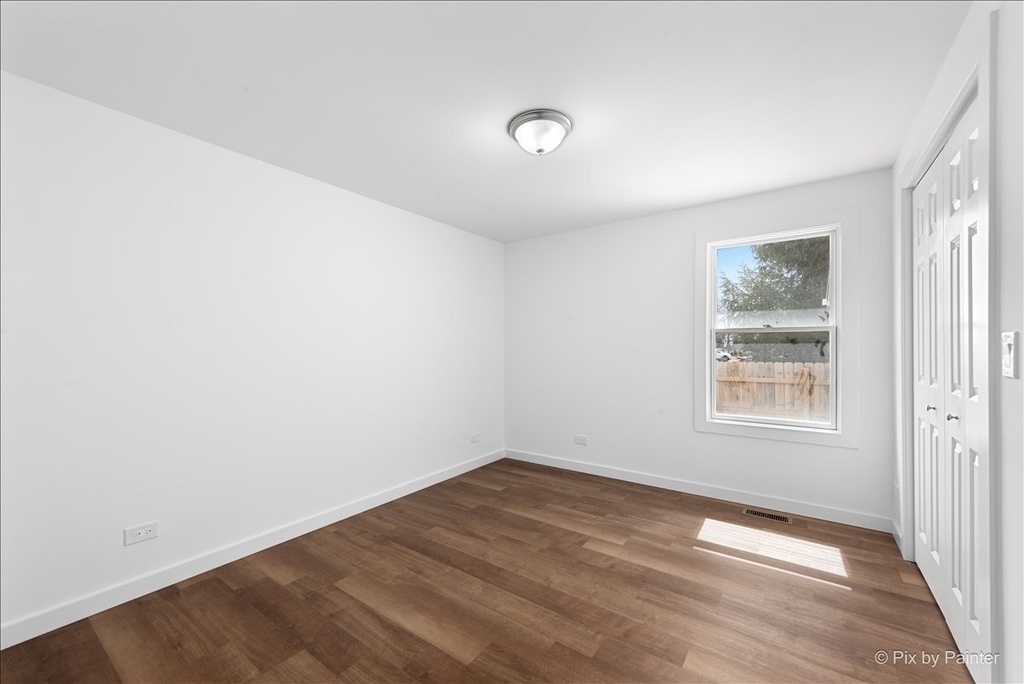 544 N Hainesville Road - Photo 16