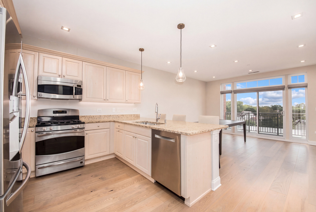 120 N Northwest Highway - Photo 3