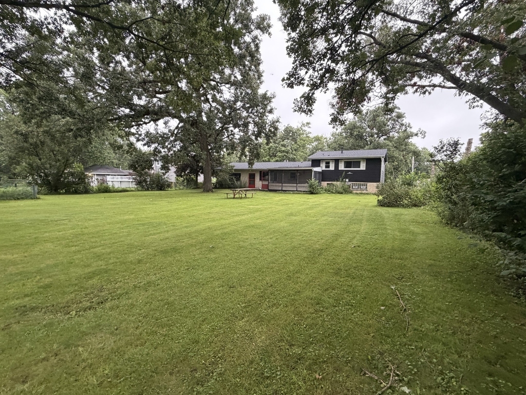 12838 Artesian Street - Photo 5