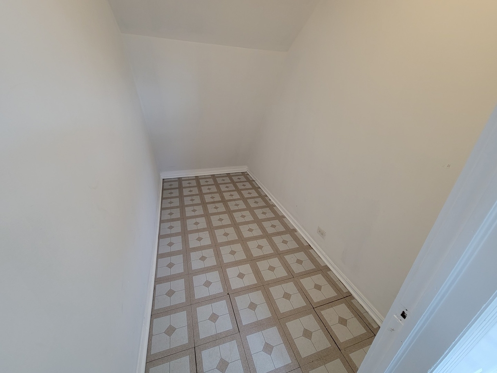 4048 N Marmora Avenue - Photo 11