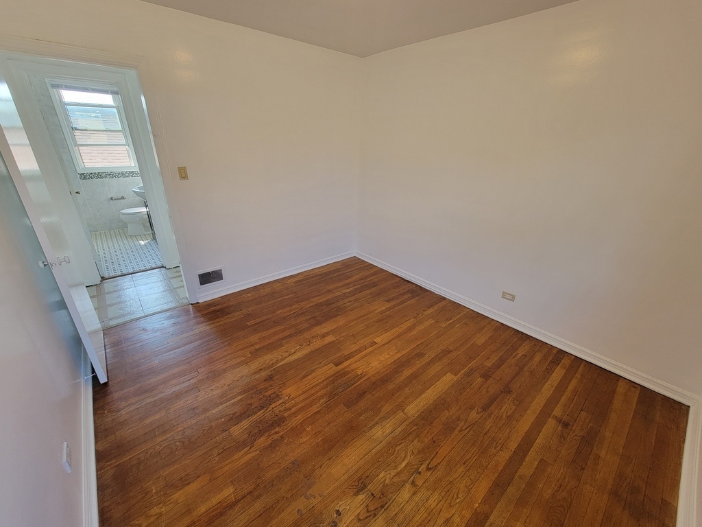 4048 N Marmora Avenue - Photo 15