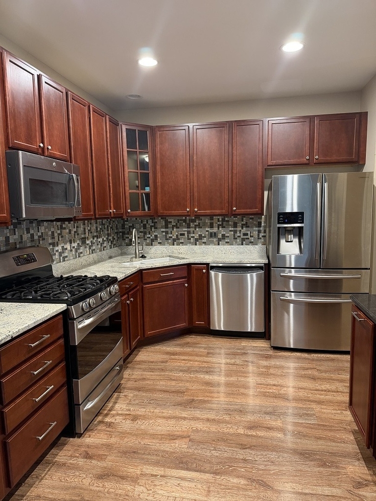 1282 Newport Circle - Photo 7