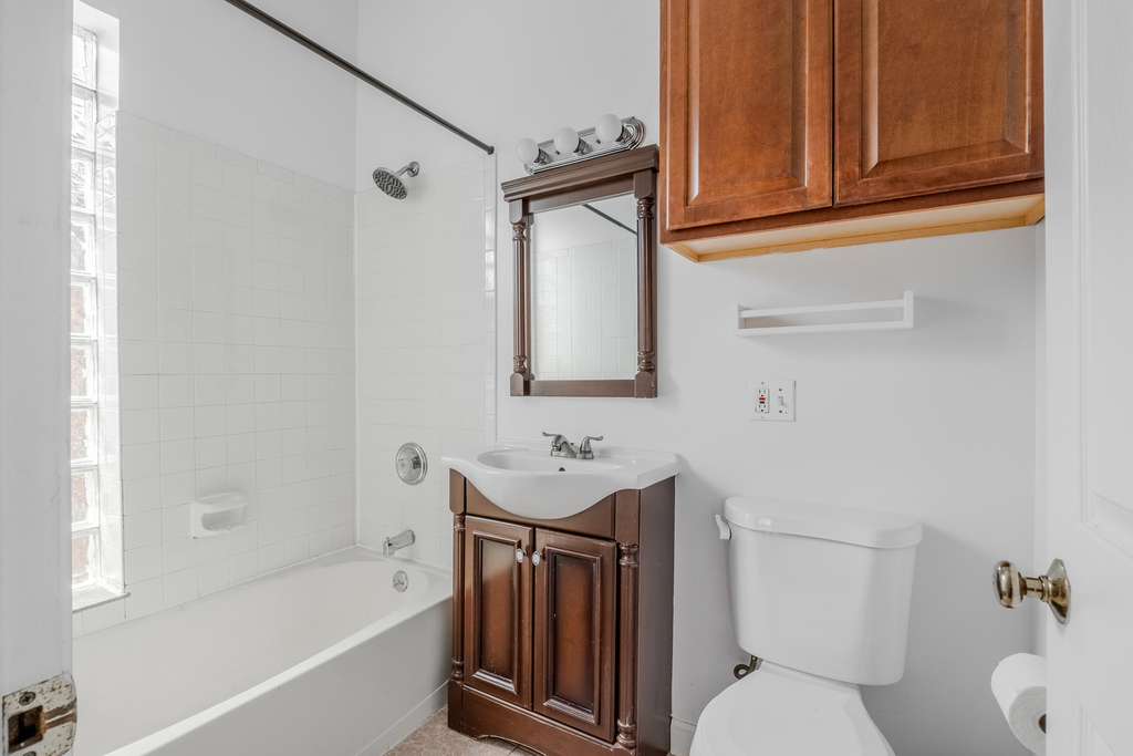 1470 W Huron Street - Photo 5