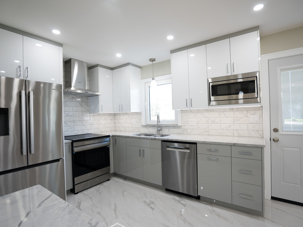 966 S Iowa Avenue - Photo 3