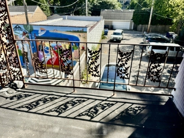 2906 Central Street - Photo 9