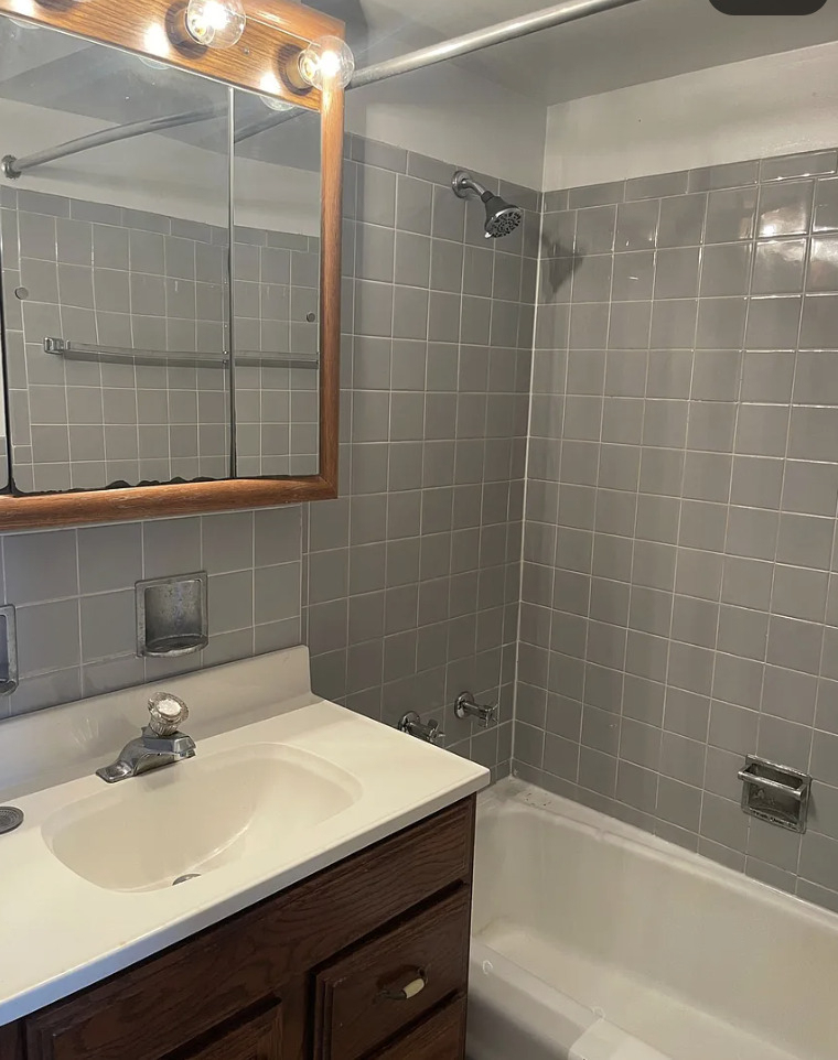 2906 Central Street - Photo 8