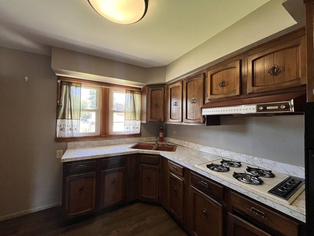 2714 W 97th Street - Photo 3