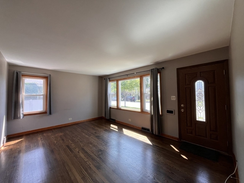 2714 W 97th Street - Photo 1