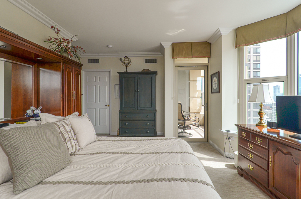 25 E Superior Street - Photo 9