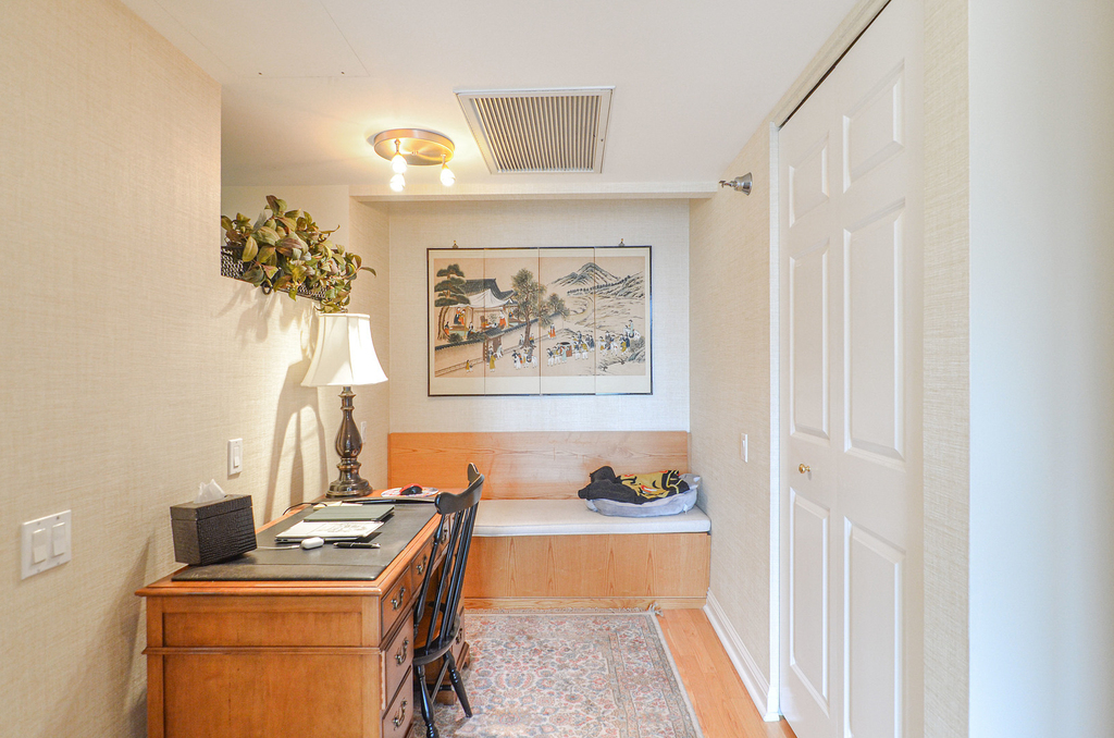 25 E Superior Street - Photo 21