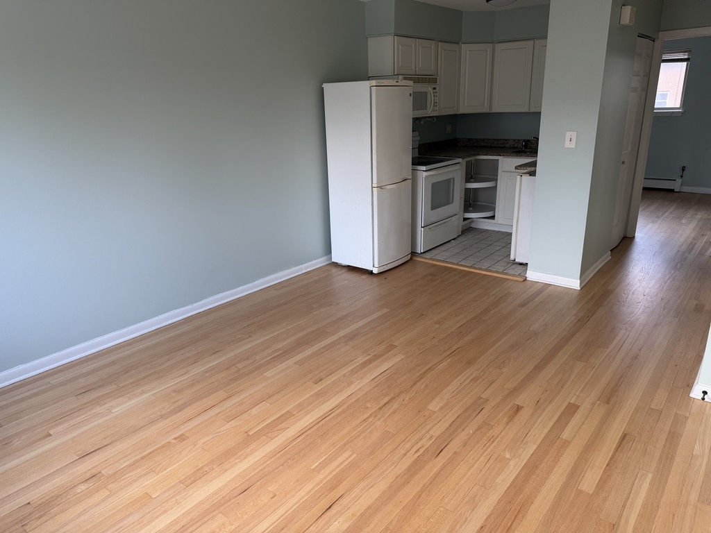 658 Washington Boulevard - Photo 4