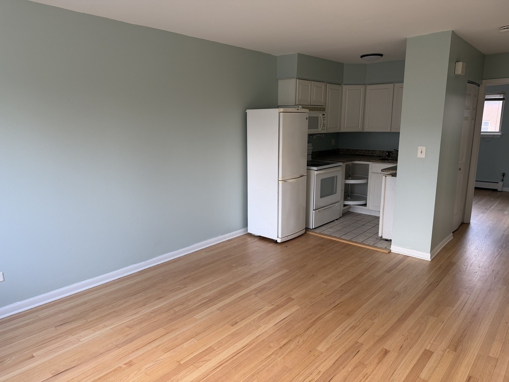 658 Washington Boulevard - Photo 1
