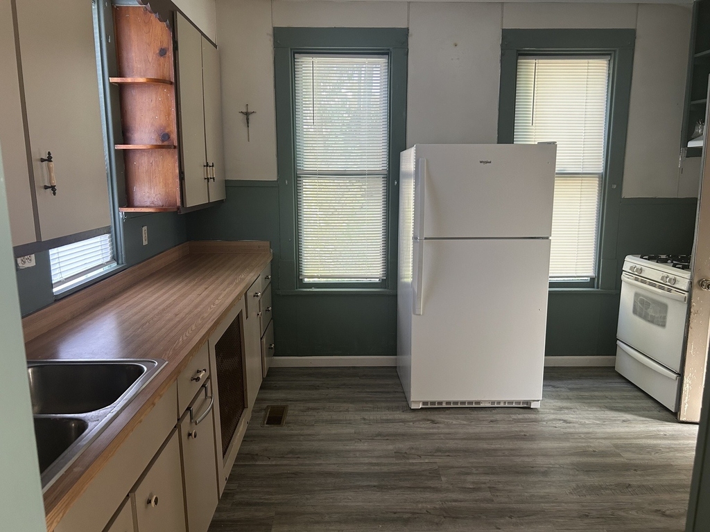 2209 1st Street - Photo 3