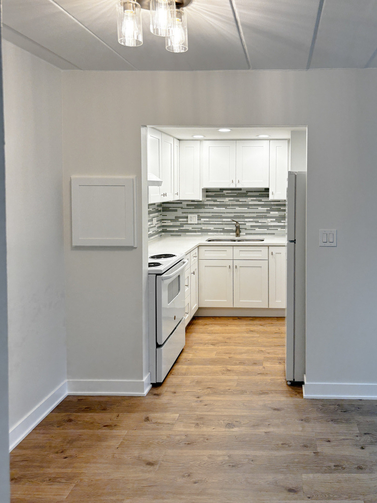 444 S Spring Road - Photo 3