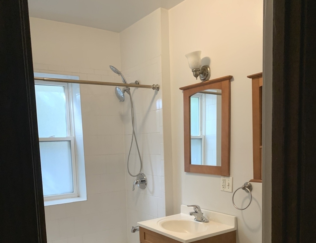 1505 Maple Avenue - Photo 7