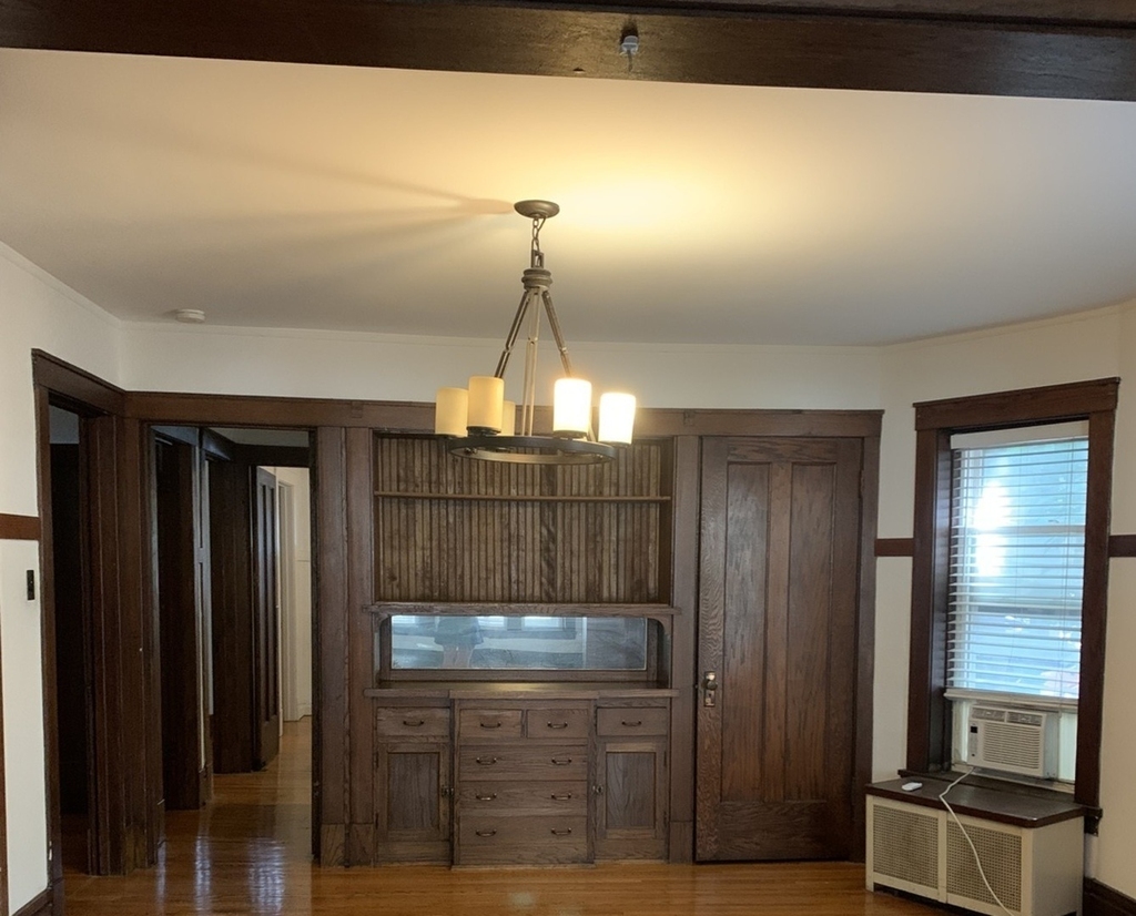 1505 Maple Avenue - Photo 3