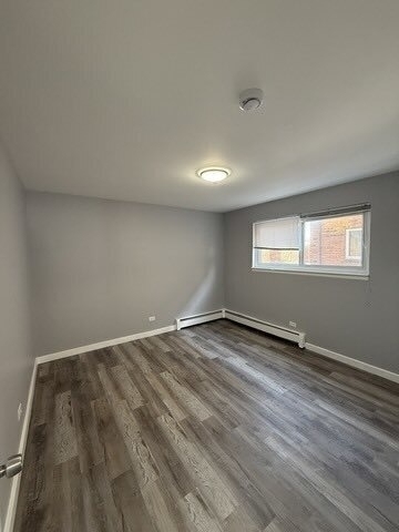 1685 Harbor Avenue - Photo 2