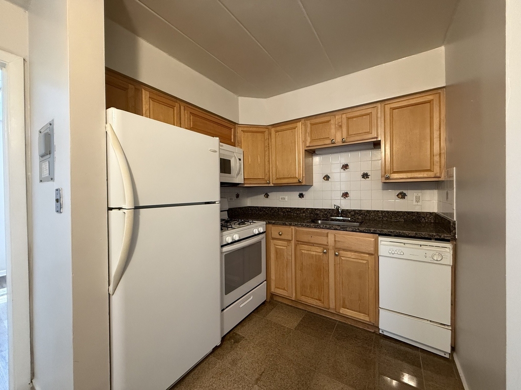 409 S Maple Avenue - Photo 6