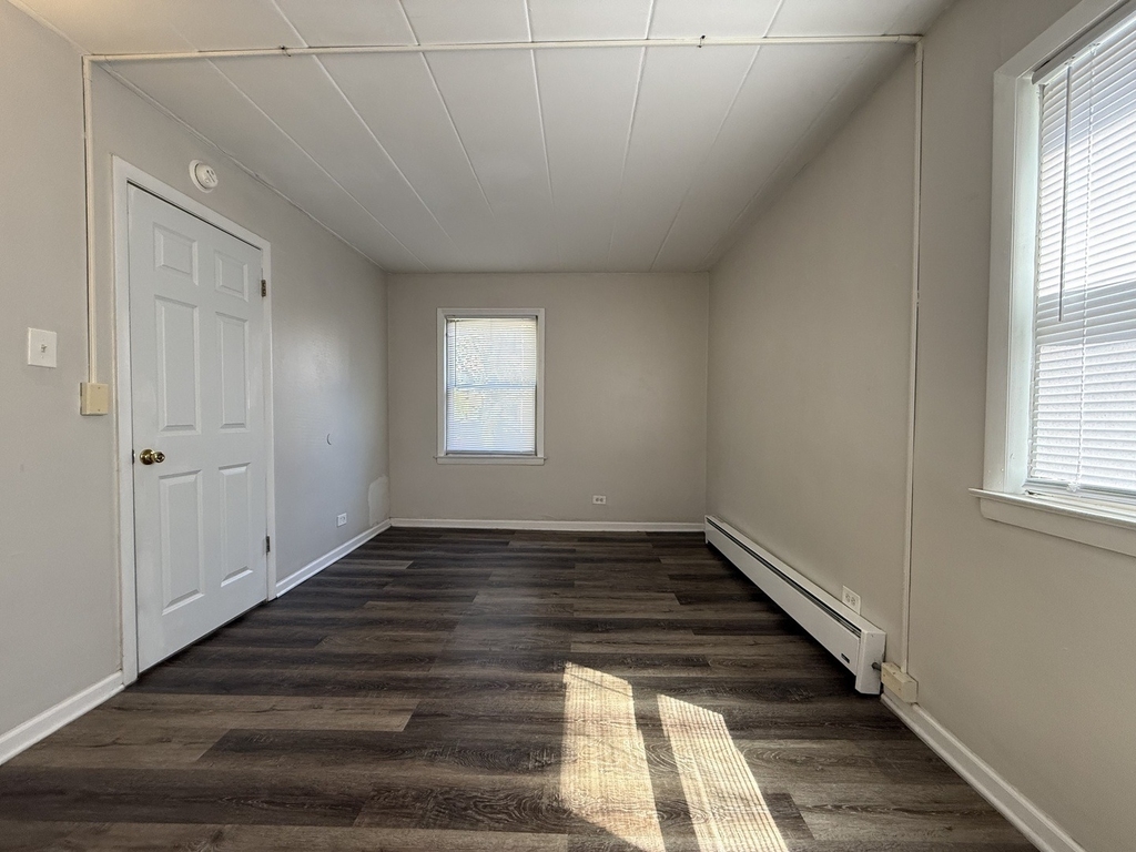 409 S Maple Avenue - Photo 8