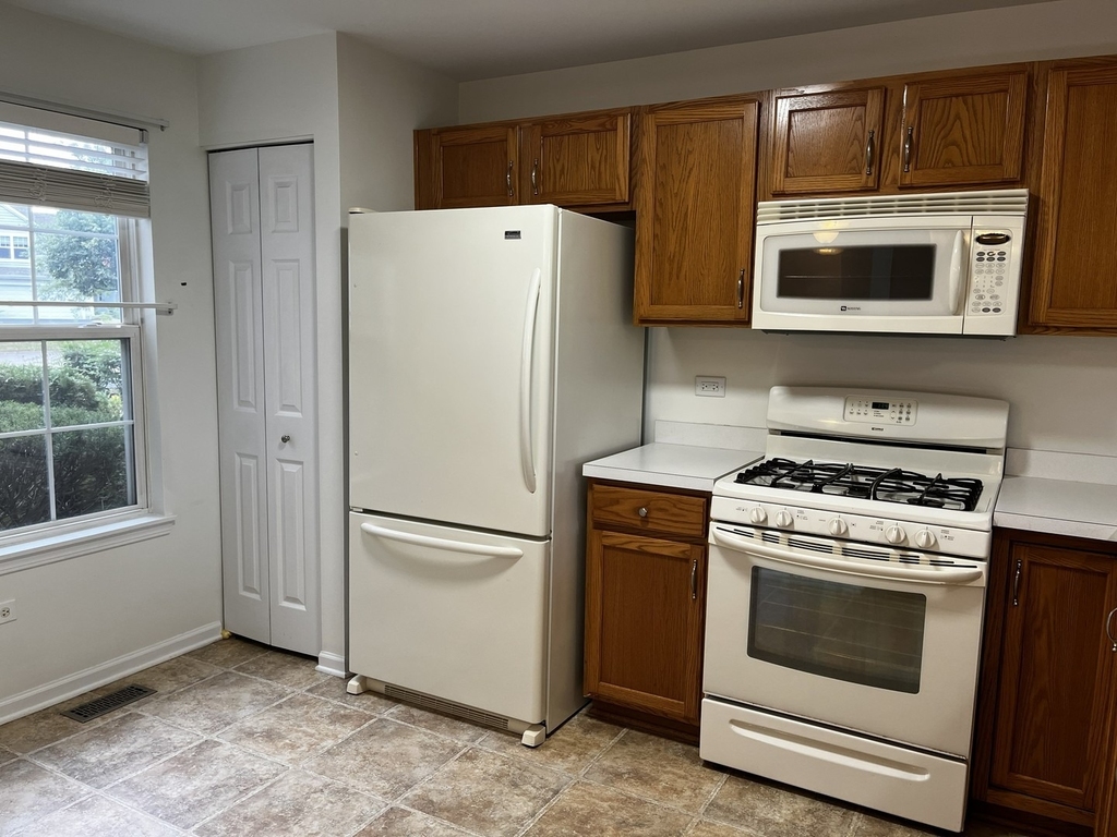 2117 Orchard Lane - Photo 3