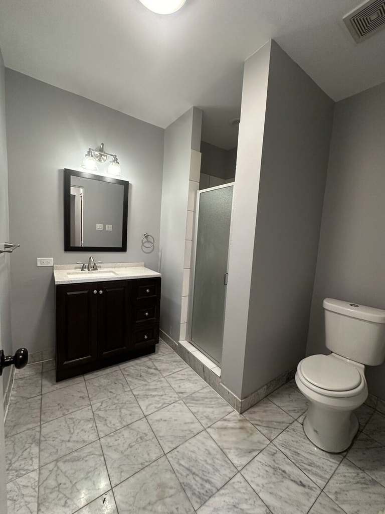 18549 Dundee Avenue - Photo 6
