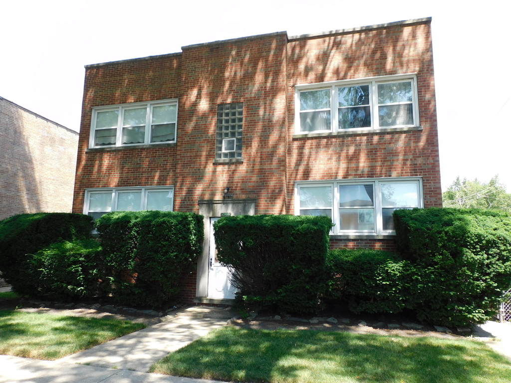 2816 W Summerdale Avenue - Photo 0