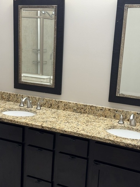 140 Roundtree Court - Photo 7