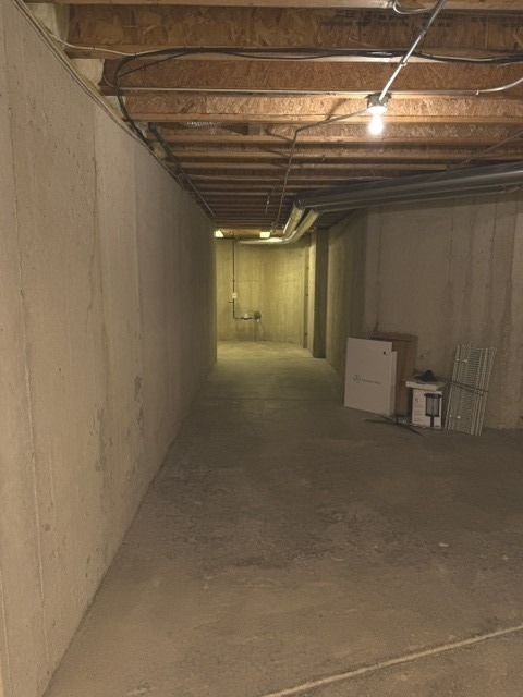 140 Roundtree Court - Photo 13