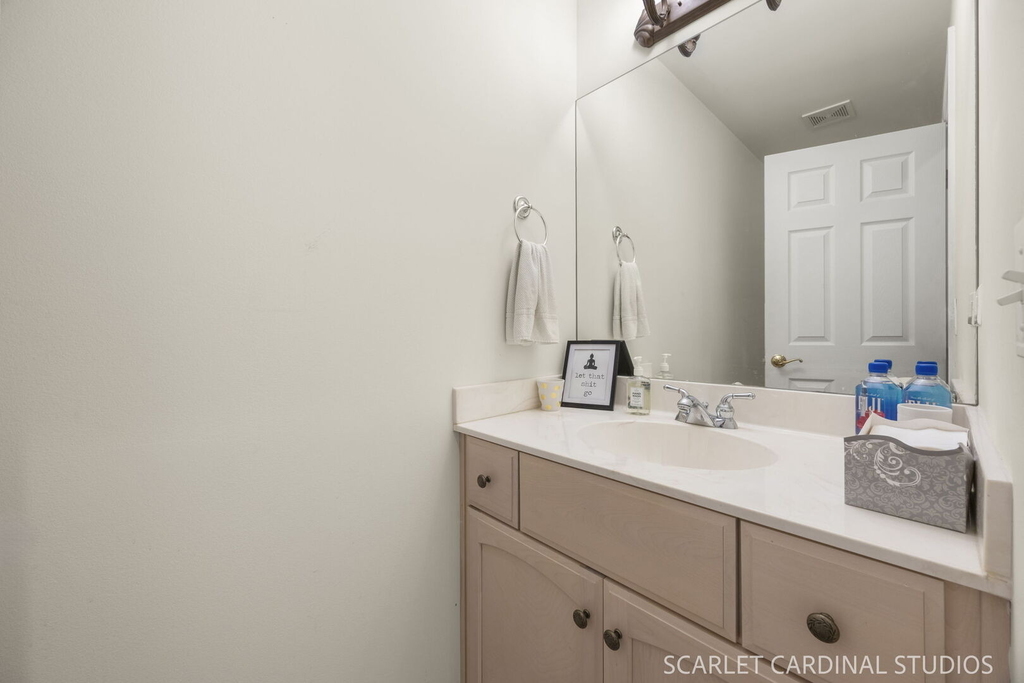 205 Box Car Avenue - Photo 8