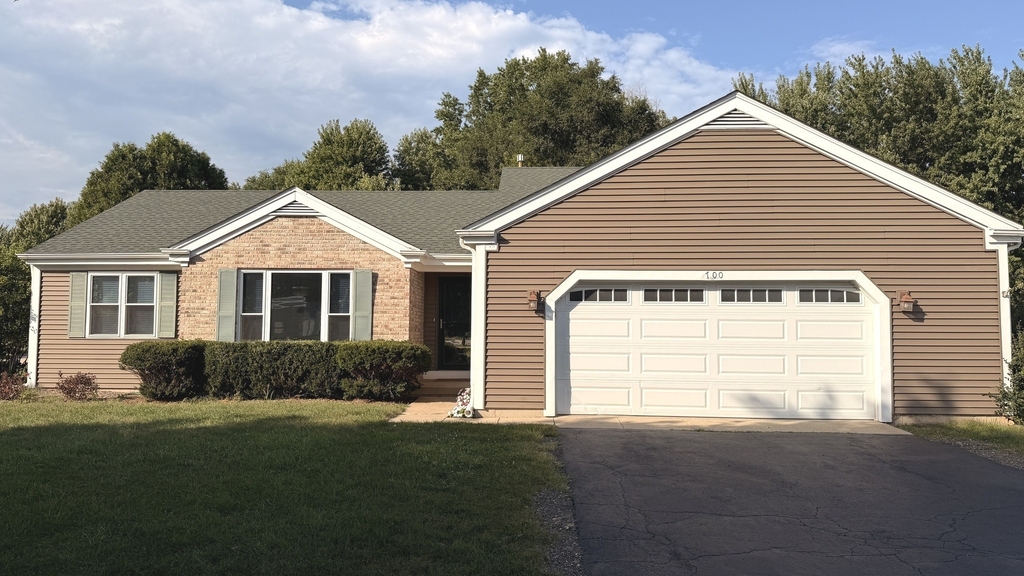 700 Woodbine Lane - Photo 0