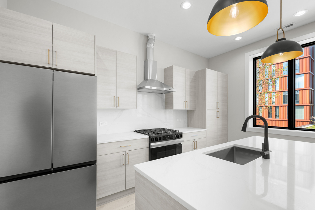 1331 W Taylor Street - Photo 17