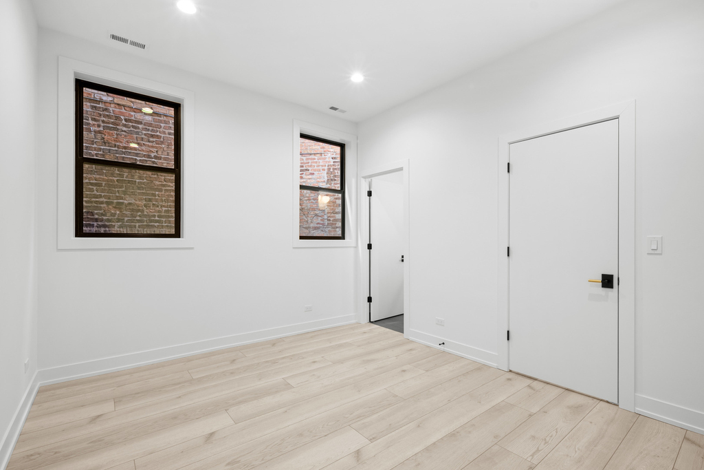1331 W Taylor Street - Photo 3