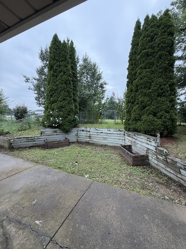 1009 Pheasant Run Lane - Photo 16
