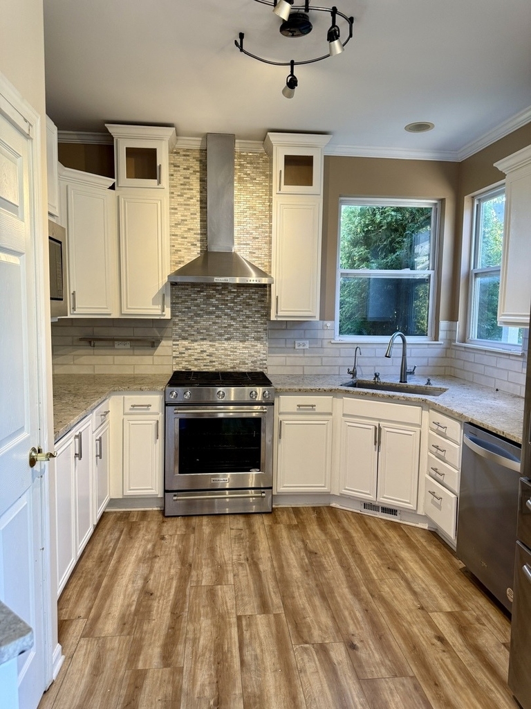 3183 Davey Court - Photo 4